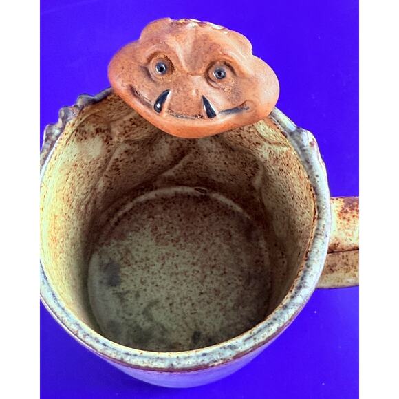 Vintage Japan Art Pottery Prehistoric Lizard Fangs Glazed Stoneware Mugs - Picture 4 of 11